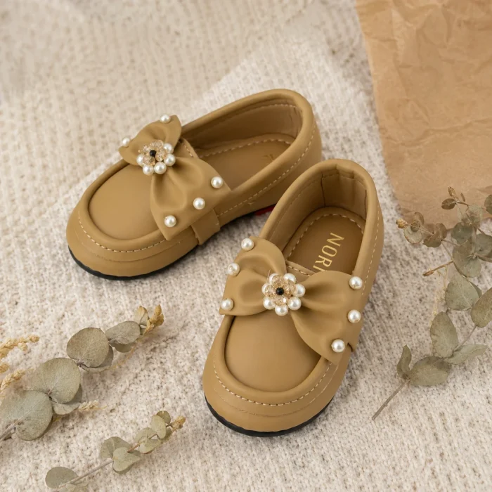 Pearl Bow Flower Loafers — Slip-On Dress