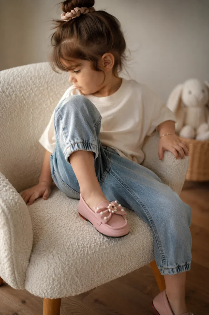 Pearl Bow Flower Loafers — Slip-On Dress