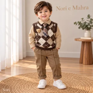 boys-beige-teddy-bear-shirt-detail Boys’ Argyle Knit Vest Set — Beige Shirt, Plaid Tie & Khaki Trousers